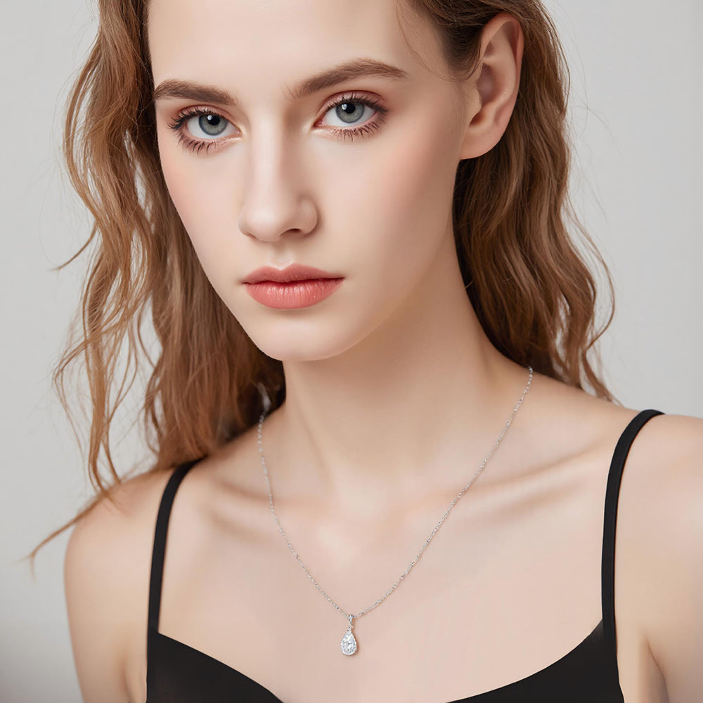 Econ-891 — The Celestial Drop Lab Diamond Pendant