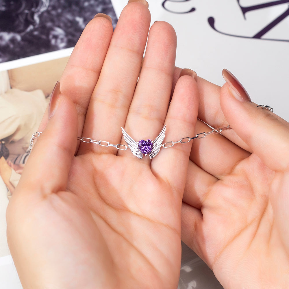 Ecob-611 | Winged Amour Heart Gemstone Bracelet in 18K Gold
