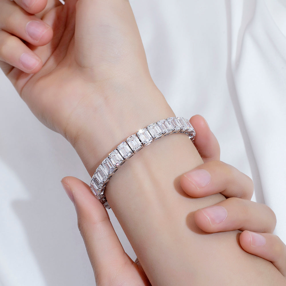Ecob-629 | Prism Line Lab Diamond Bracelet in 18K Gold