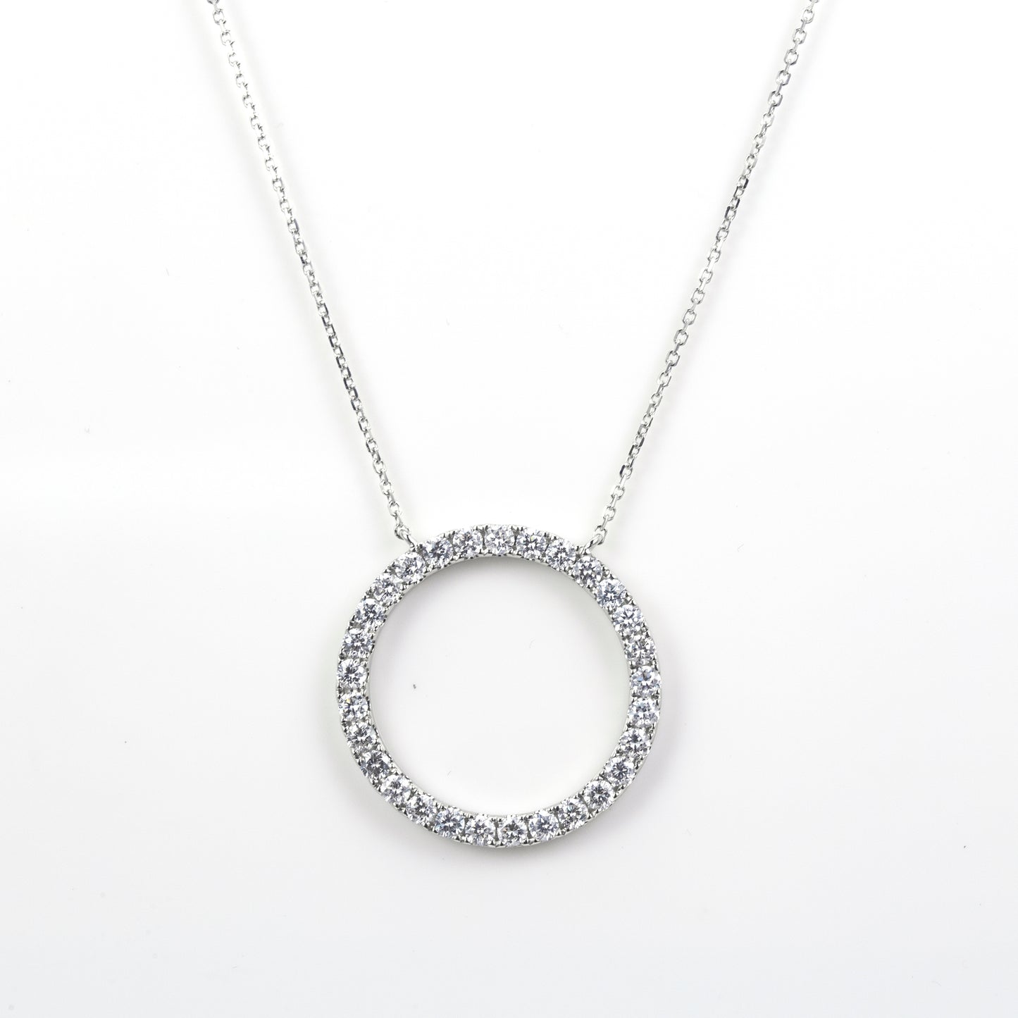 Econ-902 "Circle of Light" Lab-Grown Diamond Halo Pendant Necklace