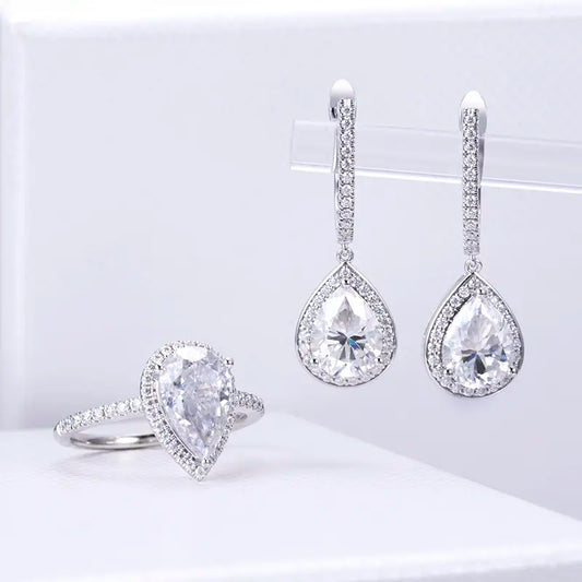 Ecoe-616 — The Eternal Teardrop Halo Lab Diamond Set