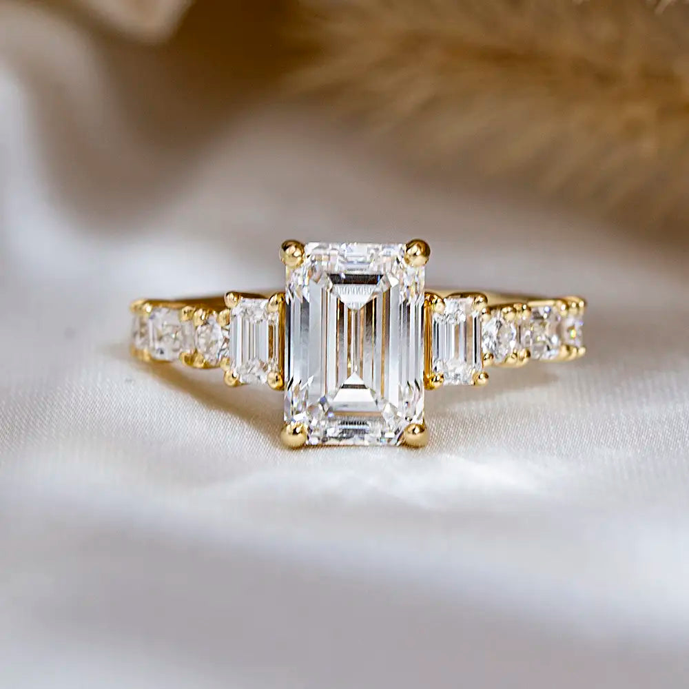 Eco-1810 | 18K Yellow Gold Emerald-Cut Lab Diamond Ring