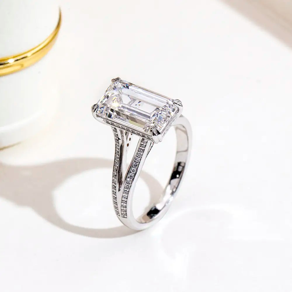 Eco-1807 Emerald-Cut Lab-Grown Diamond Ring in 14K/18K White Gold – Custom Jewelry