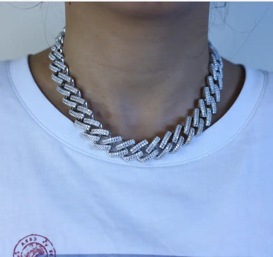 Ecoc-512 — The Sovereign Gleam Cuban Link Necklace
