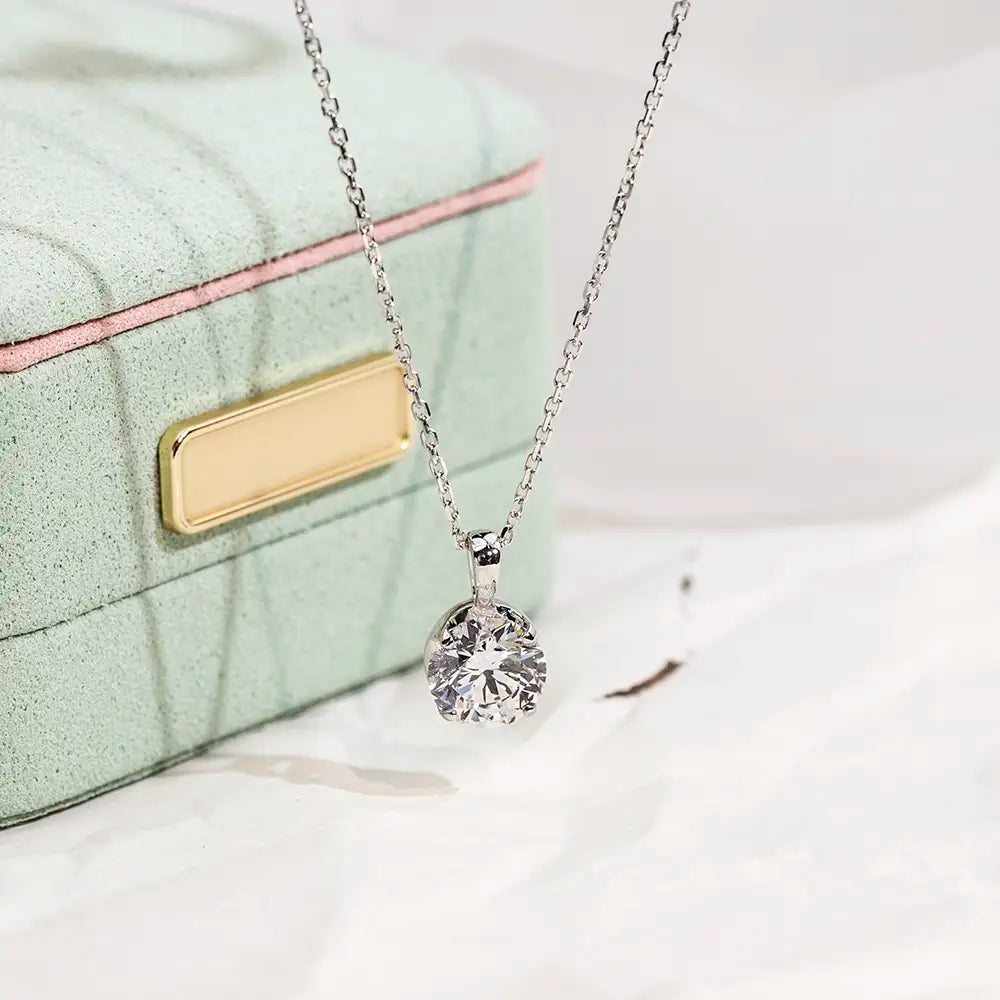 Econ-849 — The Whisper of Light Lab Diamond Pendant Necklace