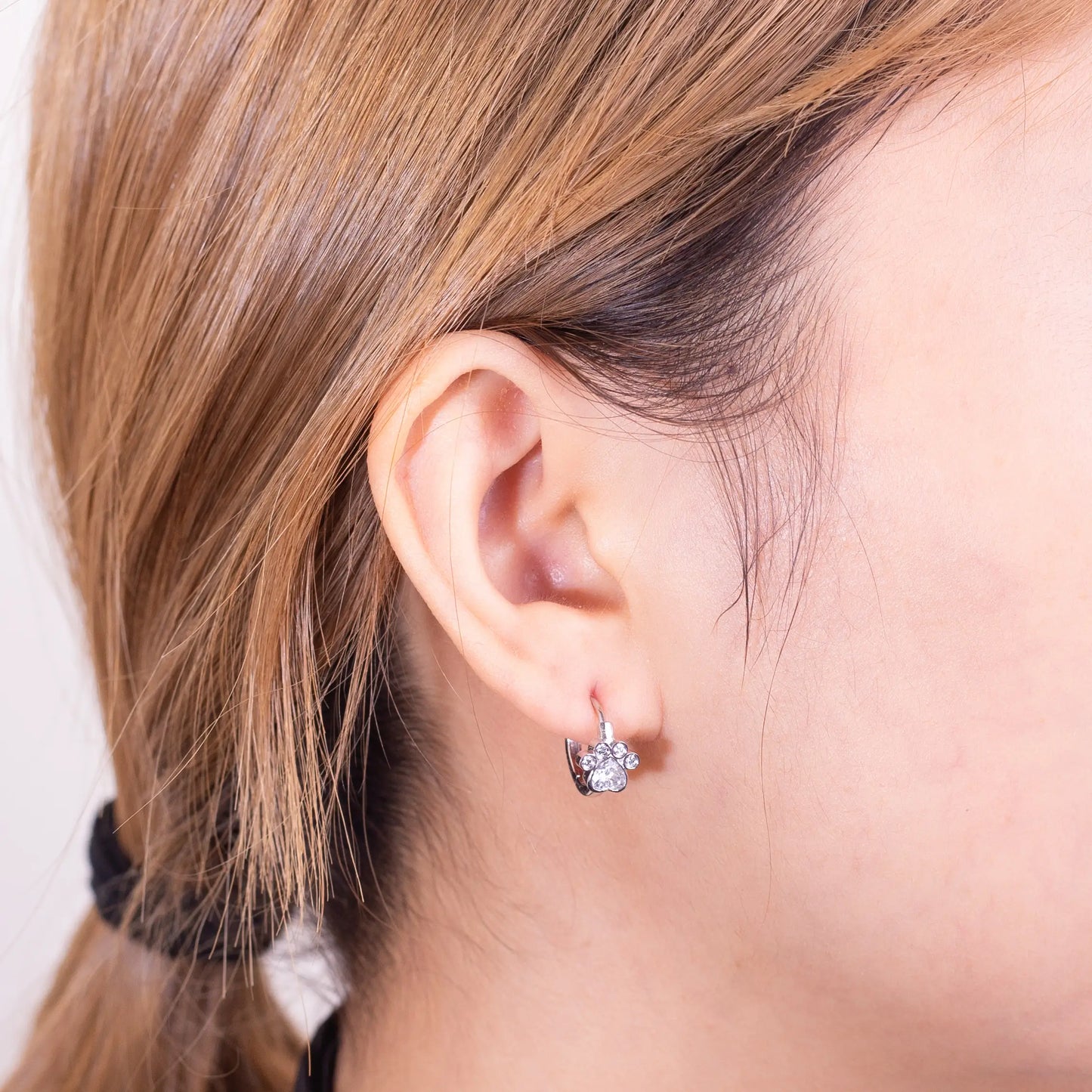 Ecoe-003 — Whisper of Grace Floral & Paw Diamond Earrings