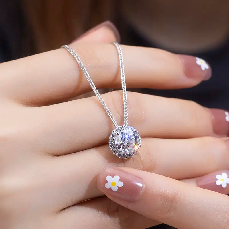 Econ-611 — The Halo of Clarity Lab Diamond Pendant Necklace