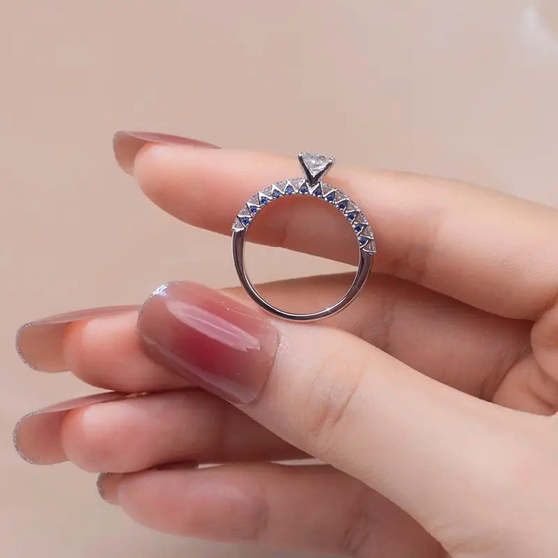 Eco-809 | 0.5ct DE VS2 Lab-Grown Diamond Ring in 18K White Gold By Ecogemma