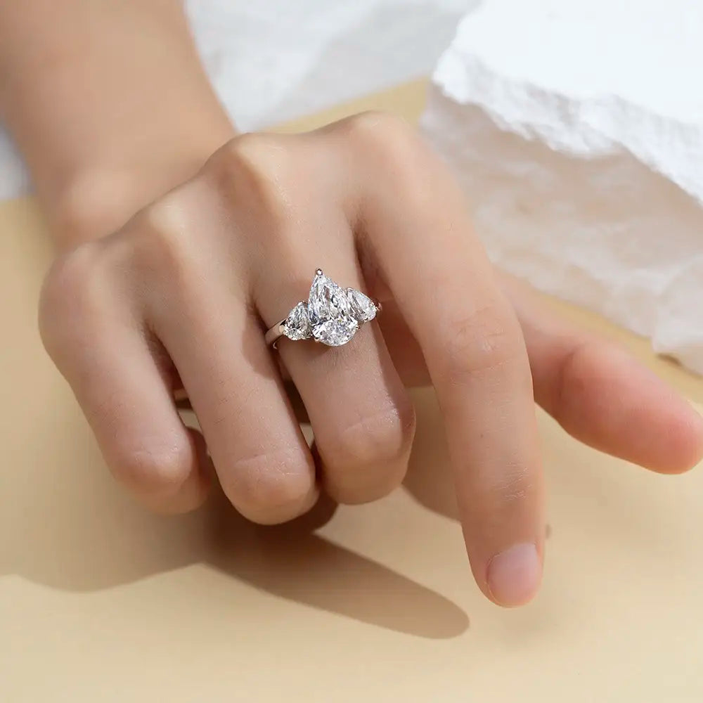 Eco-1670 Three-Stone Pear-Shaped Lab-Grown Diamond Ring in 18K White Gold – Custom by Ecogemma