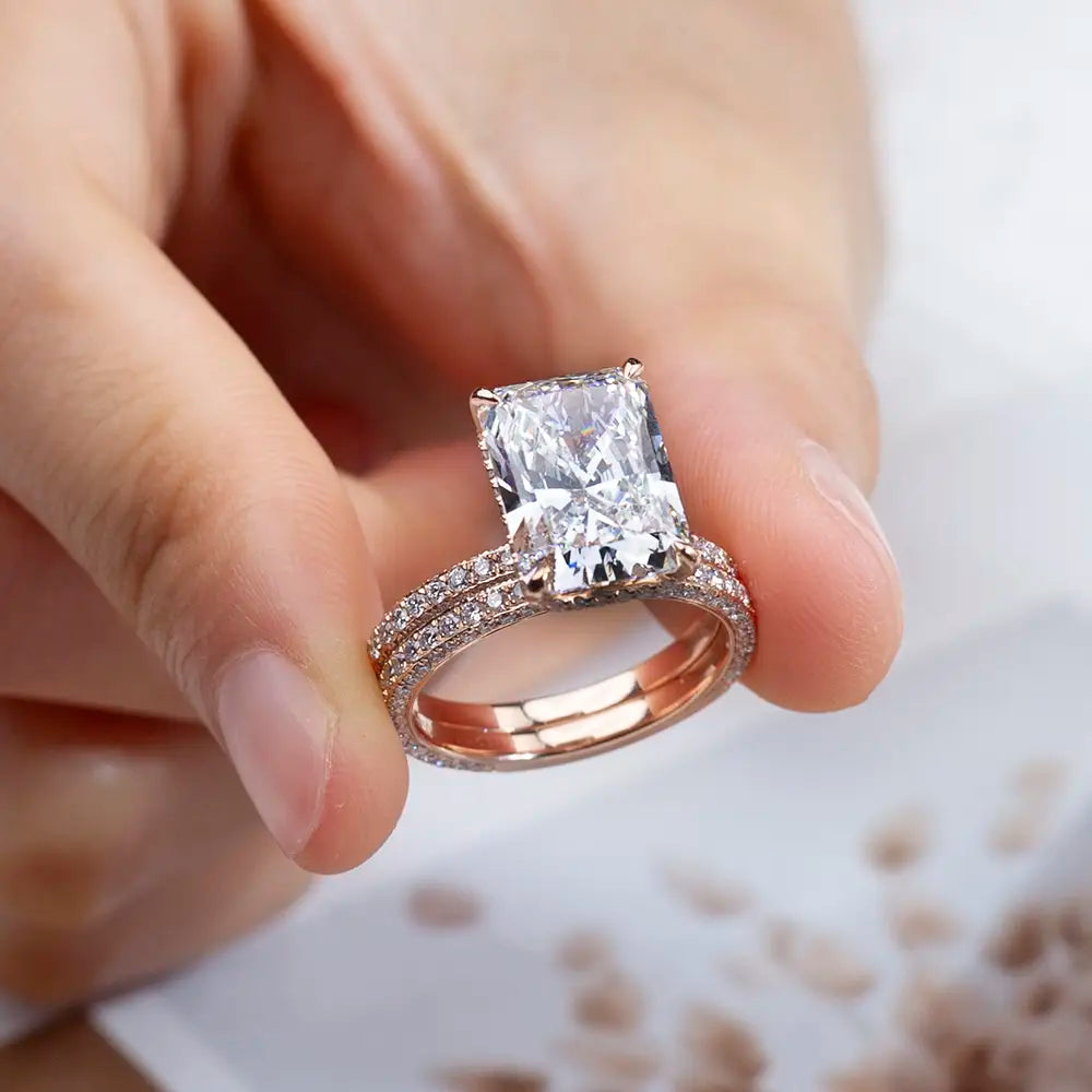 Eco-1664 | 18K Rose Gold 5.72CT Radiant-Cut Lab Diamond Ring