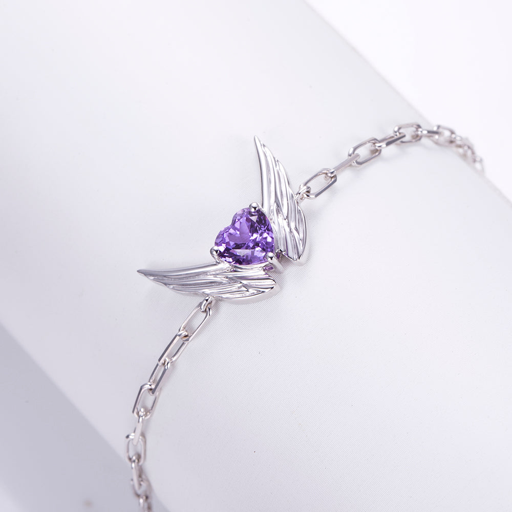 Ecob-611 | Winged Amour Heart Gemstone Bracelet in 18K Gold