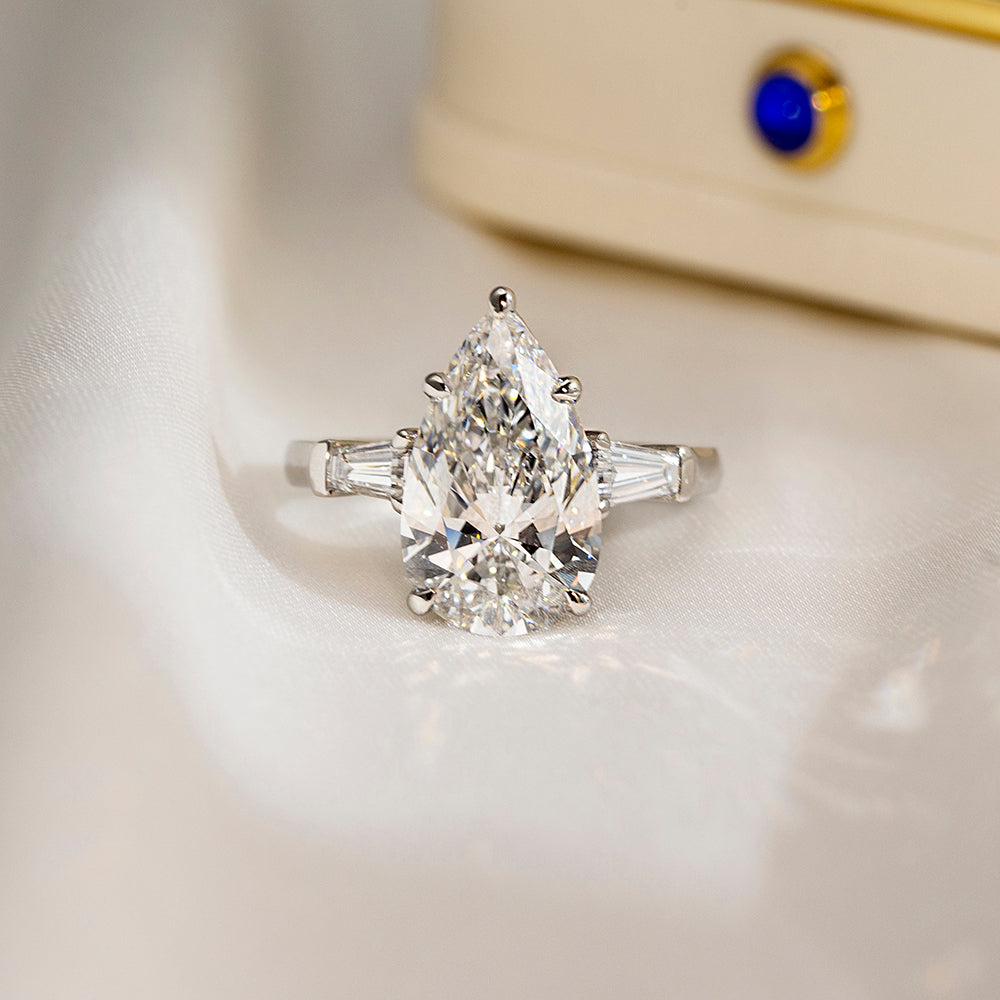 Eco-249 Customization | 18K White Gold | 2ct Lab-Grown Diamond E VVS2 | IGI Certified