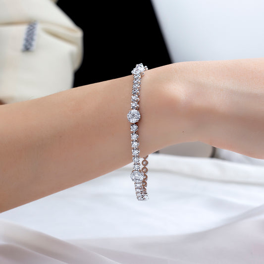 Ecob-634: Celestial Radiance – Lab-Grown Diamond Tennis Bracelet in 18K White Gold