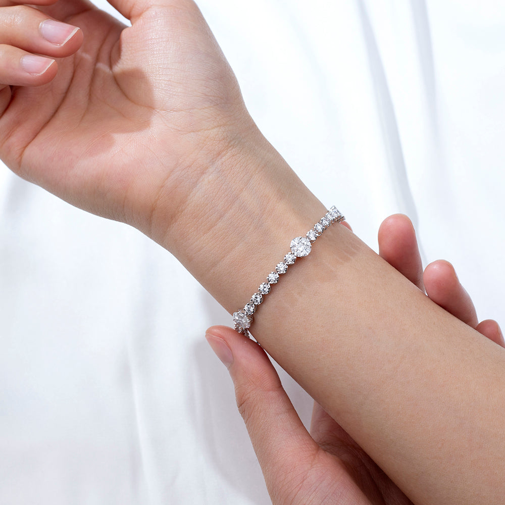 Ecob-634: Celestial Radiance – Lab-Grown Diamond Tennis Bracelet in 18K White Gold