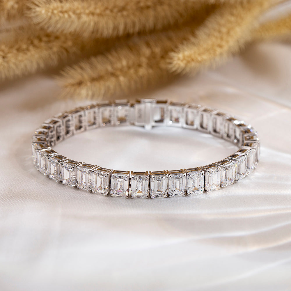 Ecob-629 | Prism Line Lab Diamond Bracelet in 18K Gold