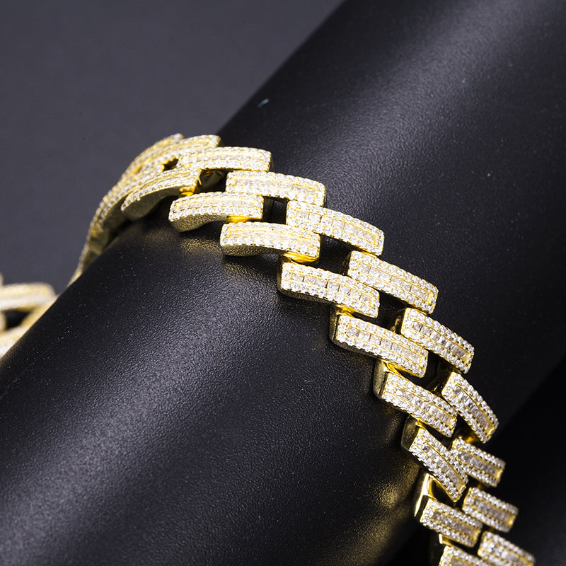 Ecogemma Ecoc-453: Zigzag Ice-Out Moissanite Cuban Link Bracelet in Custom Gold Finishes