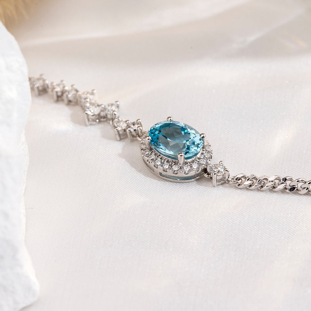 Ecob-630 | Celeste Halo Lab Sapphire Bracelet in 18K Gold