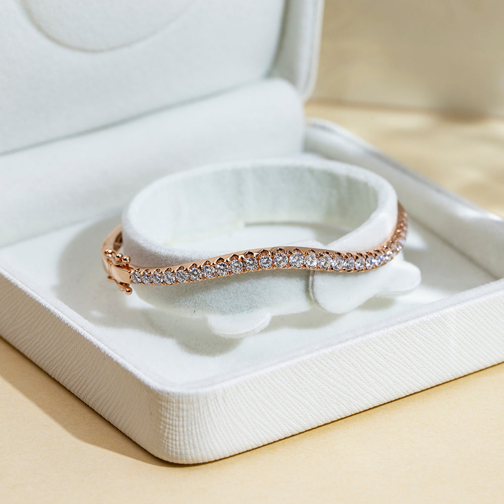 Ecob-633: The Wave of Light – Lab-Grown Diamond Bracelet in 18K Rose Gold
