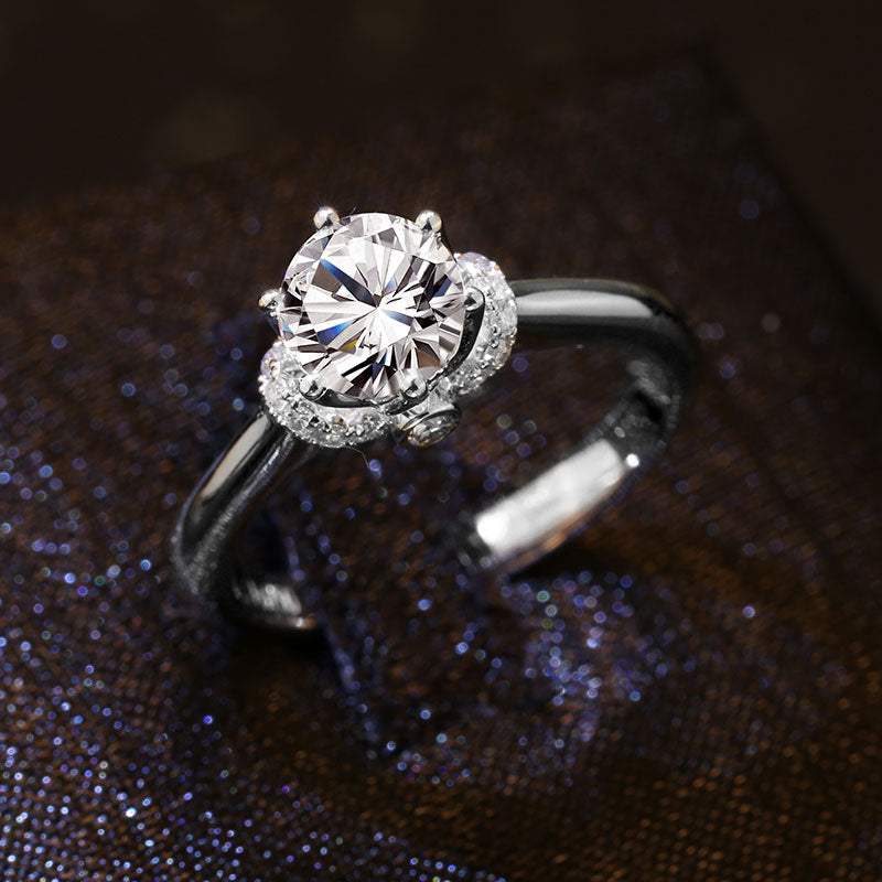 Eco—033: 1.0ct D VS1 Round Cut Lab-Grown Diamond Ring in 18K White Gold By Ecogemma · IGI Certified