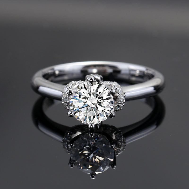 Eco—033: 1.0ct D VS1 Round Cut Lab-Grown Diamond Ring in 18K White Gold By Ecogemma · IGI Certified