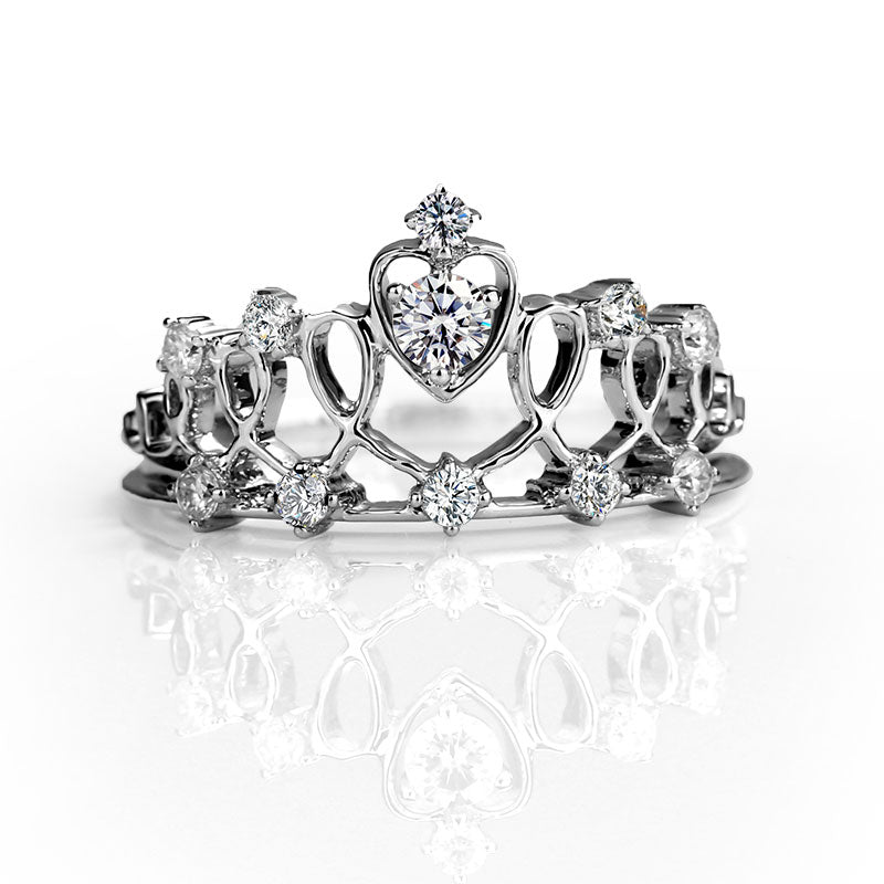 Eco-044: Heart-Shaped 1.00ct D VVS1 Lab-Grown Diamond Crown Ring | 18K White Gold | IGI Certified | Ecogemma