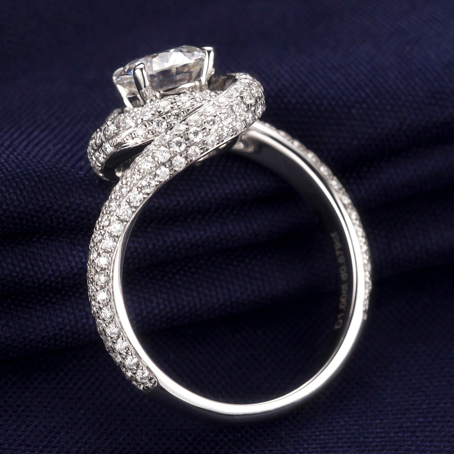 Eco-076 |1.0ct D VVS1 Round-Cut Lab-Grown Diamond | 18K White Gold | IGI Certified