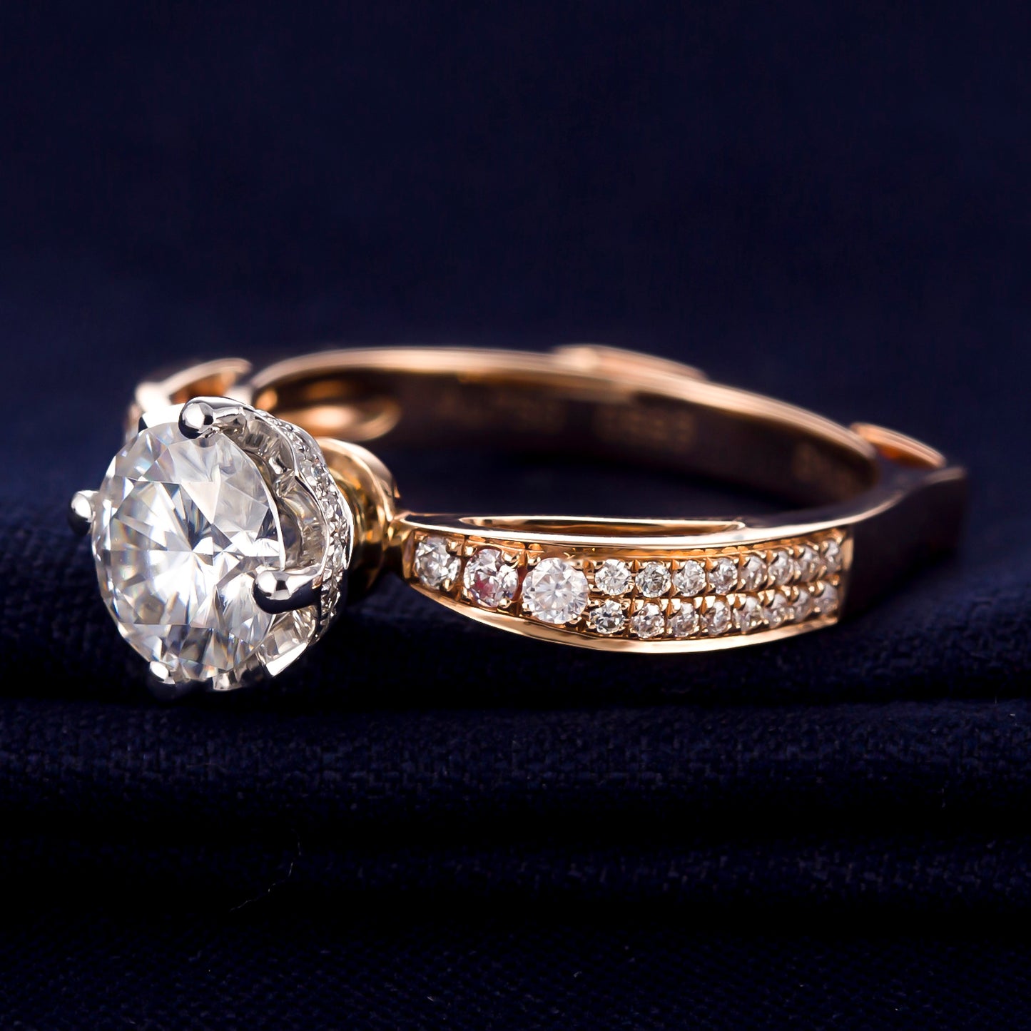 Eco-122 | 1.0ct D VVS1 Round-Cut Lab-Grown Diamond | 18K Rose Gold | IGI Certified