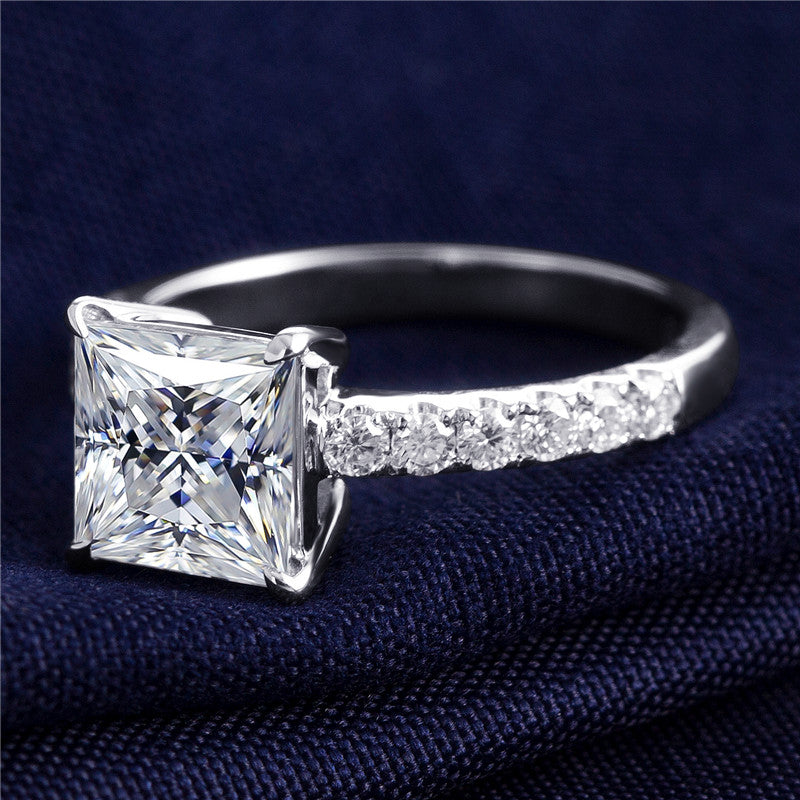 Eco-241 Customization | 18K White Gold | Radiant-Cut Lab-Grown Diamond 2ct E VVS2 | IGI Certified