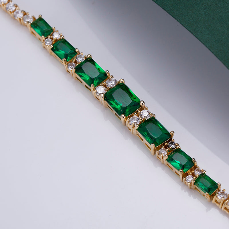 Ecob-555 "Verdant Rhythm" Lab-Grown Emerald & Diamond Link Bracelet