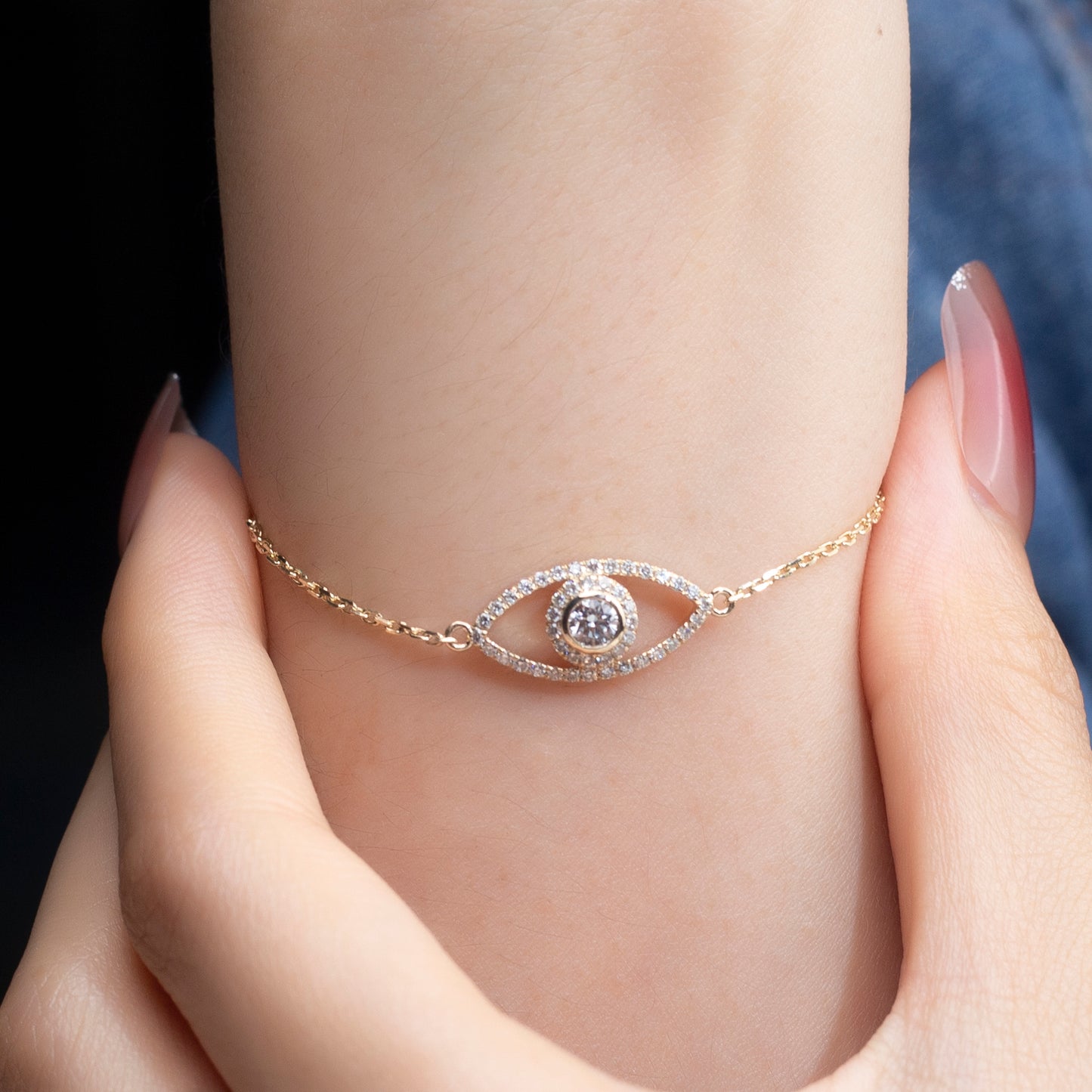 Ecob-563 “Eye of Grace” Lab-Grown Diamond Evil Eye Bracelet