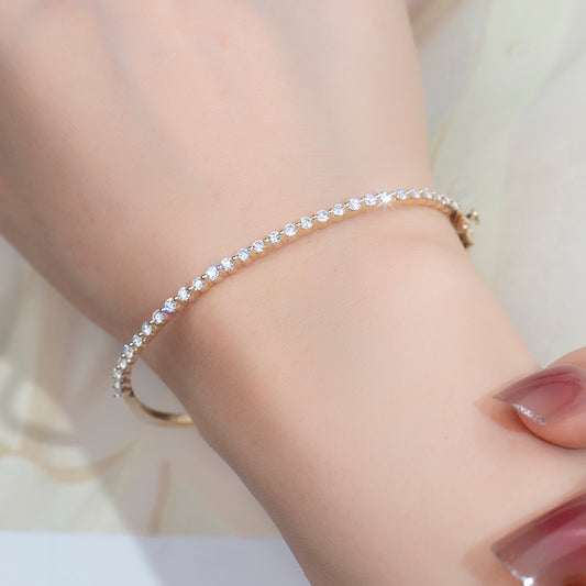 Ecob-569 "Guardian Grace" Lab-Grown Diamond Panther Clasp Bangle
