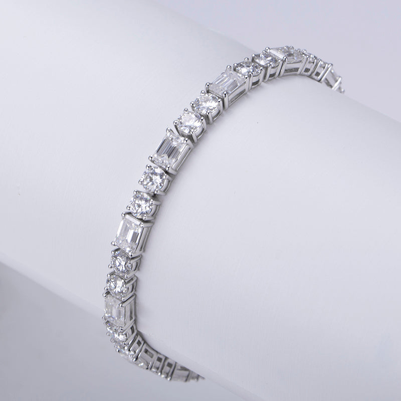 Ecob-578 "Linear Grace" Lab-Grown Diamond Alternating-Cut Bracelet - Luxury Collection