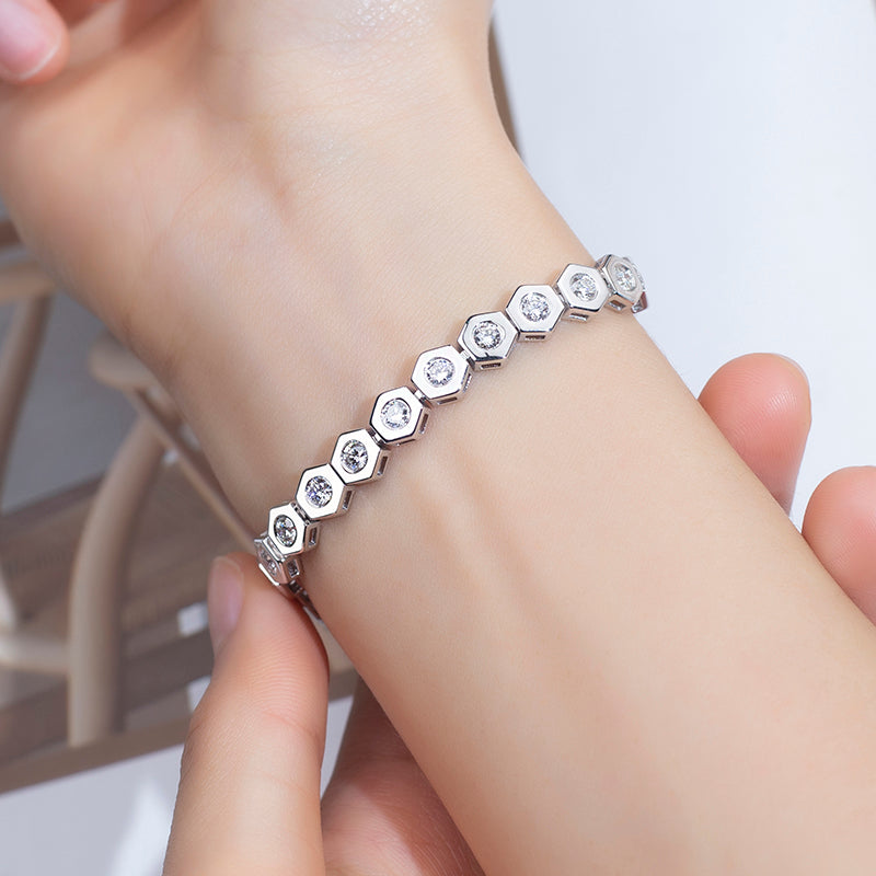 Ecob-591 | HexaLuxe Lab Diamond Bracelet in 18K White Gold