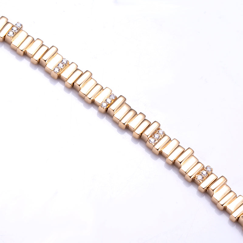 Ecob-596 | Lumière Lineage Lab Diamond Bracelet in 18K Gold