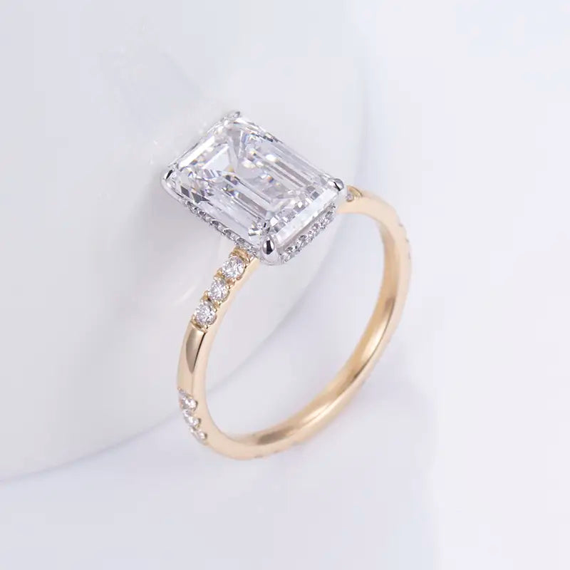 Eco-1417 | 18K Gold Emerald-Cut Lab-Grown Diamond Solitaire Ring