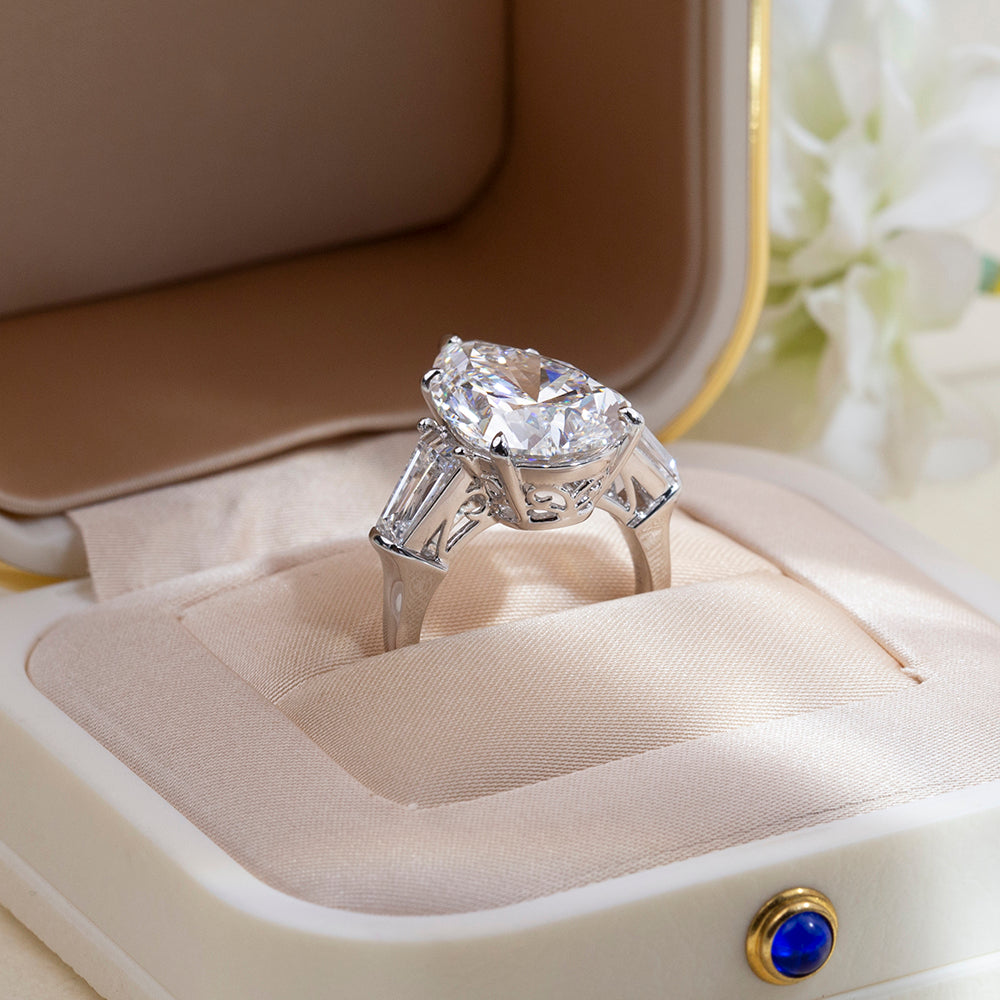 Eco-1888: Crowned Light – Lab-Grown Pear Diamond Three-Stone Ring in 18K White Gold