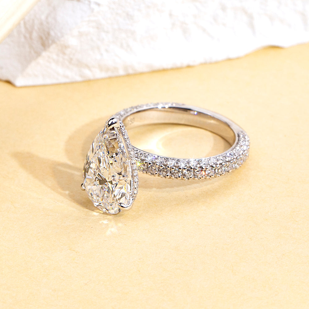 Eco-1897: Teardrop of Light – Lab-Grown Pear Diamond Pavé Ring in 18K White Gold