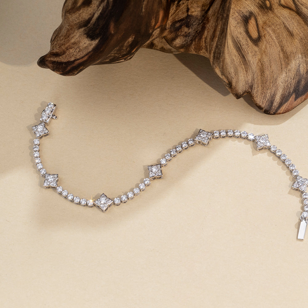 Ecob-641: プリズム・オブ・グレース – 18Kホワイトゴールド製ラボグロウンダイヤモンドブレスレット