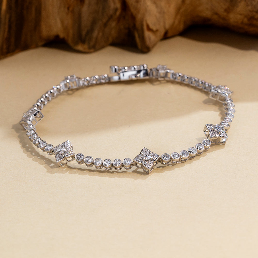 Ecob-641: プリズム・オブ・グレース – 18Kホワイトゴールド製ラボグロウンダイヤモンドブレスレット