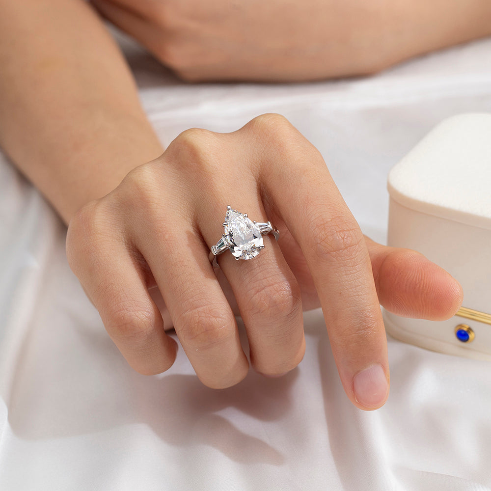 Eco-249  Customization | 18K White Gold | 2ct Lab-Grown Diamond E VVS2 | IGI Certified