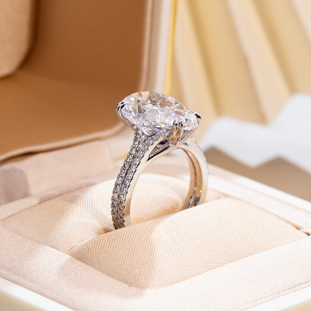 Eco-1908: Teardrop of Clarity – Lab-Grown Pear Diamond Pavé Ring in 18K White Gold