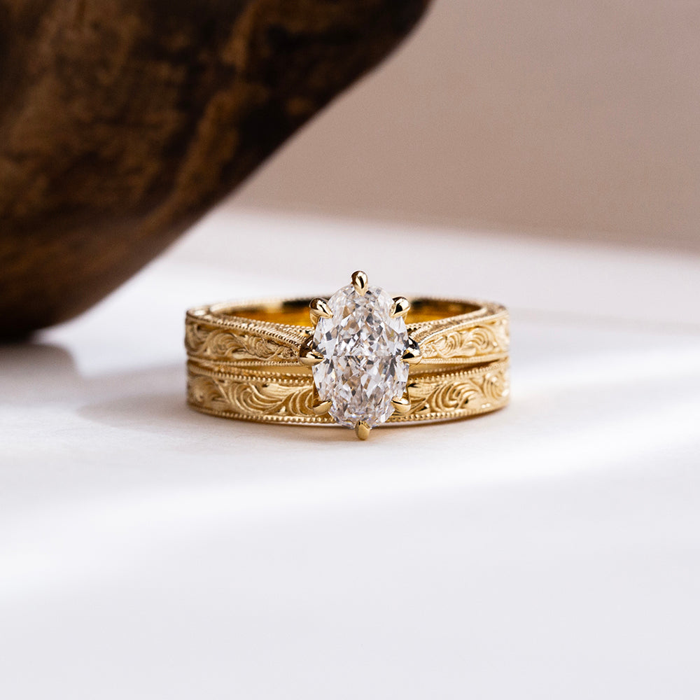Eco-1911: Scroll of Devotion – Lab-Grown Oval Diamond Vintage Bridal Set in 18K Yellow Gold