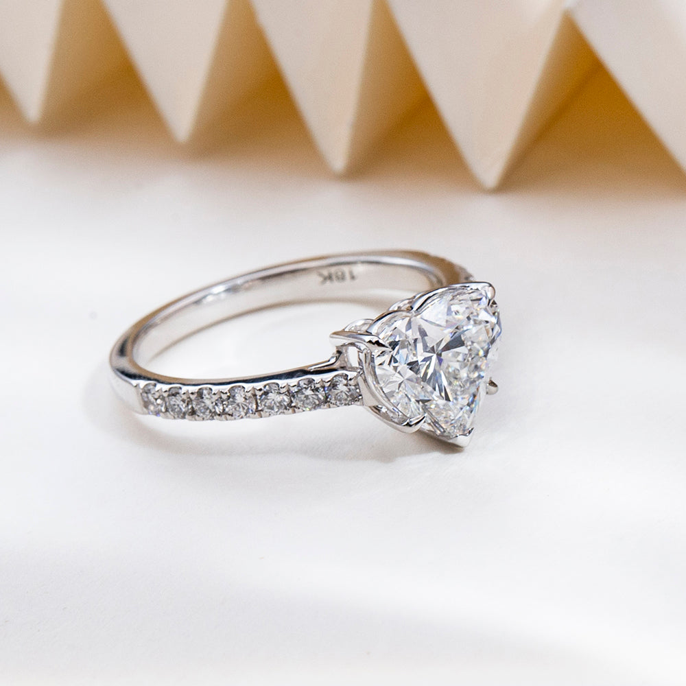 Eco-1814: Heart of Clarity – Lab-Grown Diamond Engagement Ring in 18K White Gold