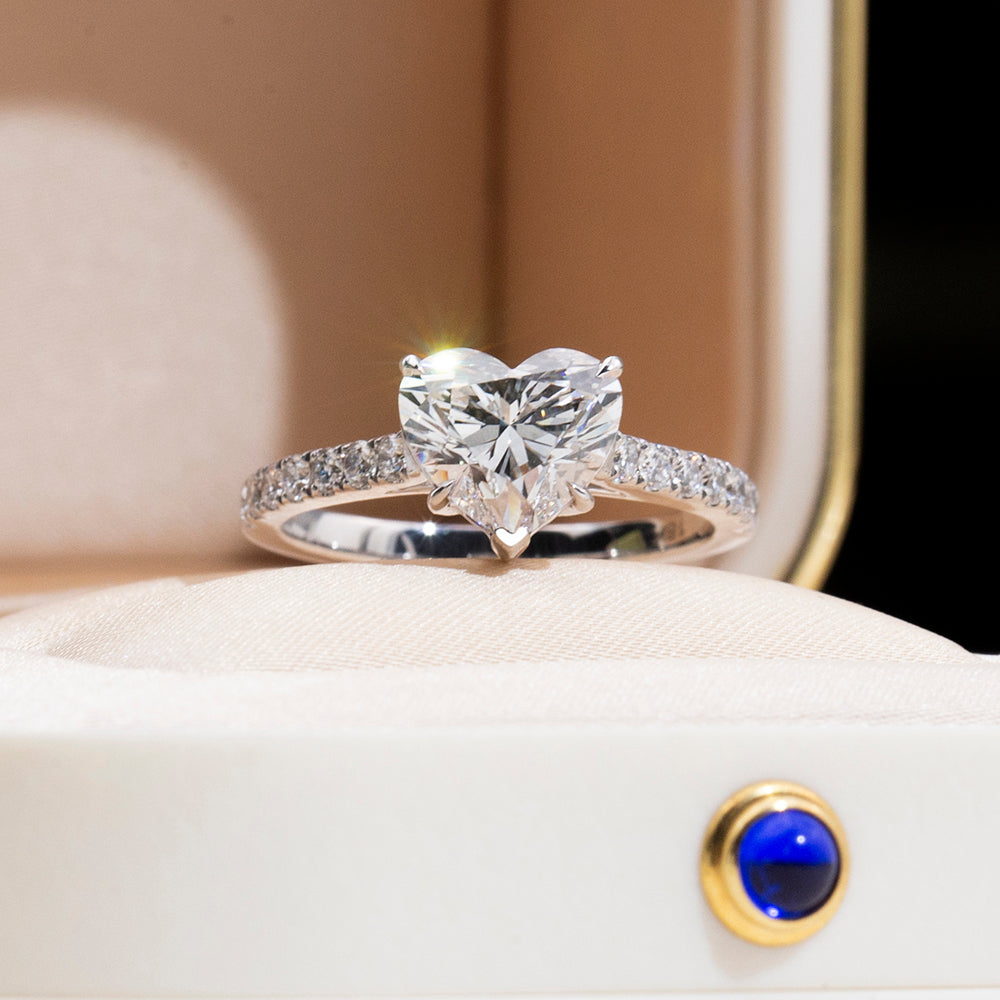 Eco-1814: Heart of Clarity – Lab-Grown Diamond Engagement Ring in 18K White Gold