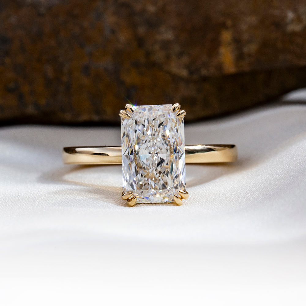 Eco-1825: Golden Clarity – Lab-Grown Radiant Diamond Solitaire Ring in 18K Yellow Gold