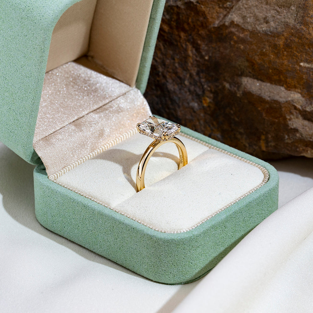 Eco-1825: Golden Clarity – Lab-Grown Radiant Diamond Solitaire Ring in 18K Yellow Gold
