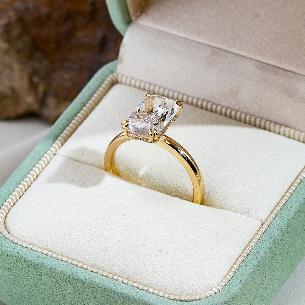 Eco-1825: Golden Clarity – Lab-Grown Radiant Diamond Solitaire Ring in 18K Yellow Gold