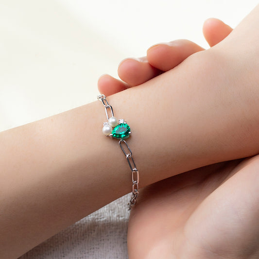 Ecob-618 | Verdant Grace Heart Gemstone & Pearl Bracelet in 18K Gold