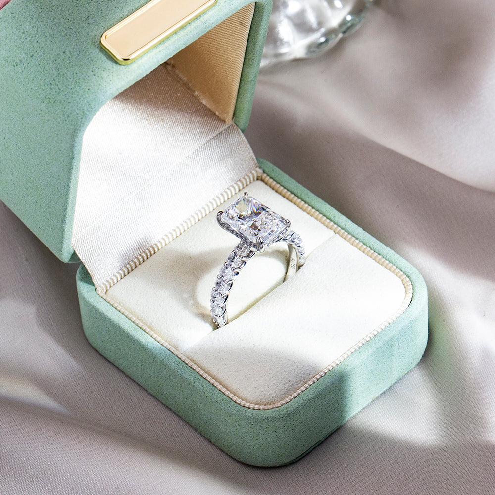 Eco-1832: Radiant Promise – Lab-Grown Diamond Engagement Ring in 18K White Gold