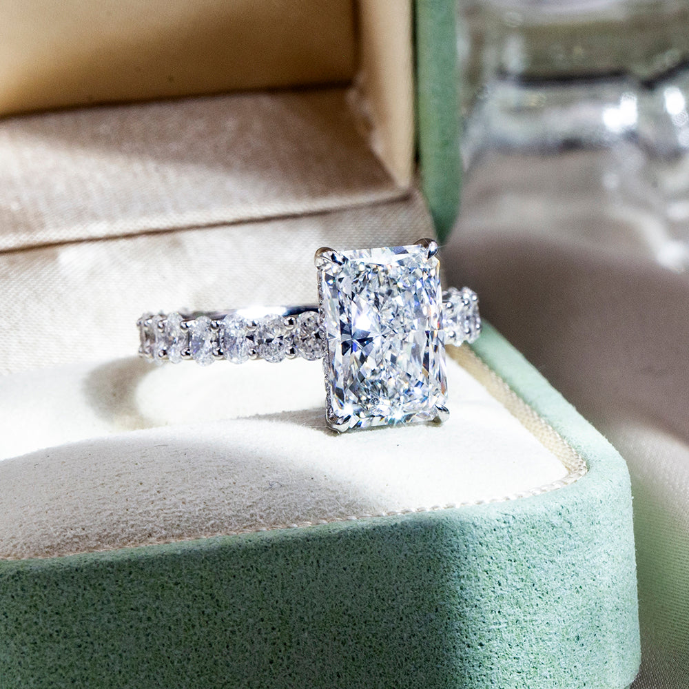 Eco-1832: Radiant Promise – Lab-Grown Diamond Engagement Ring in 18K White Gold